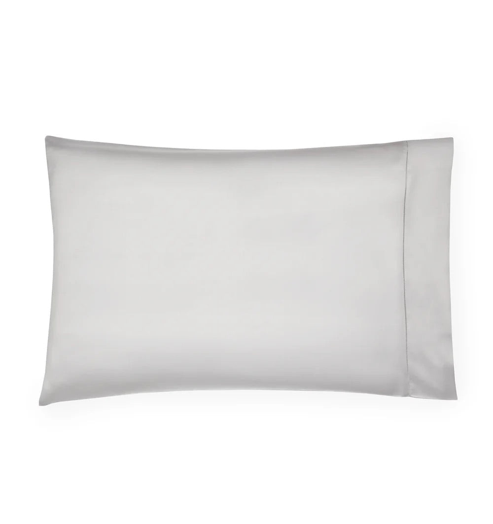 Image of Sferra Giza45 Sateen pillowcase tin.