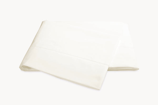 Photo of the Sierra Hemstitch | Flat Sheet ensemble.