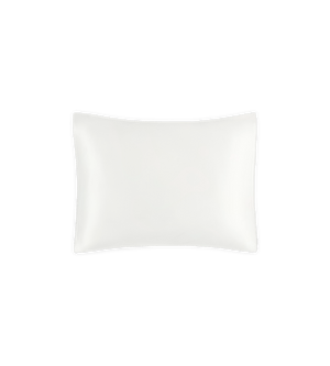 Photo of the Bryant Silk Pillowcase ensemble.