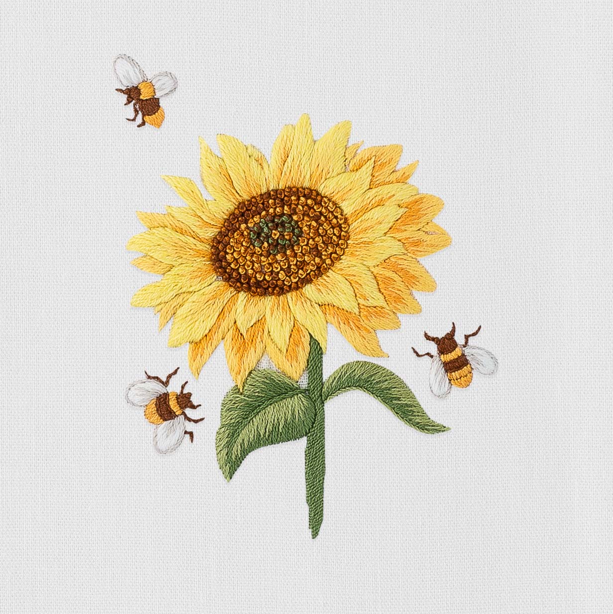 Henry Handwork Sunflower & Bees Towel