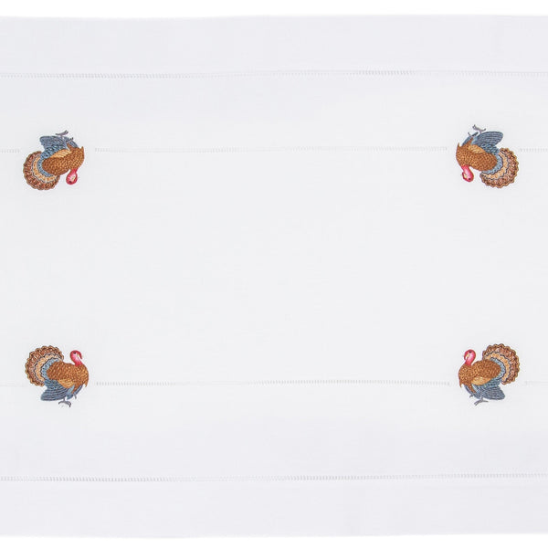 Photo of the Turkey Gold Table Runner ensemble.