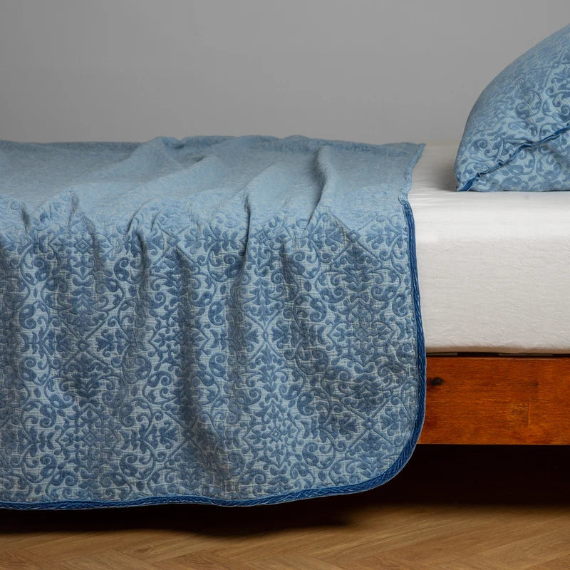 Vienna | Coverlet