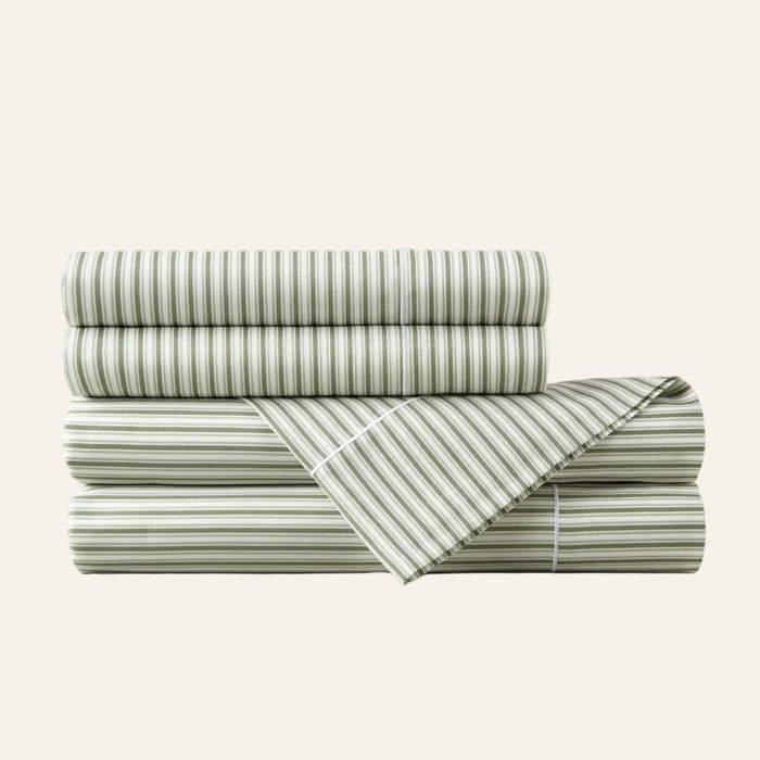 Photo of the Windsor Stripe | Sheet Set ensemble.