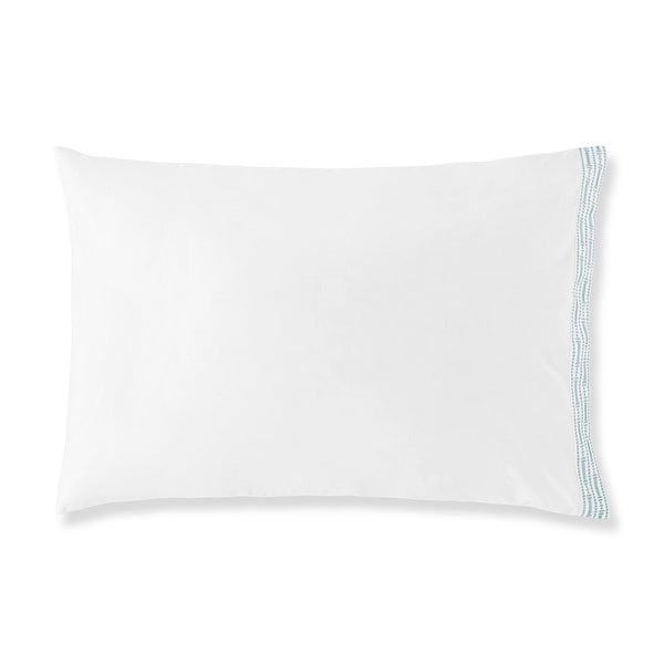 Photo of the Memoria Pillowcase Pair ensemble.