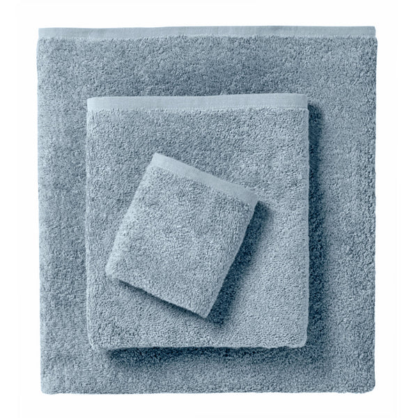 Photo of the Stella Towel ensemble.