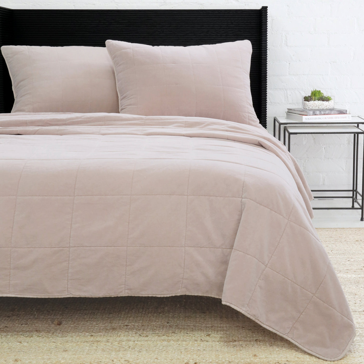 Amsterdam | Coverlet