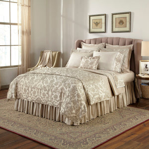 Photo of the Anastasia | Yardage ensemble.