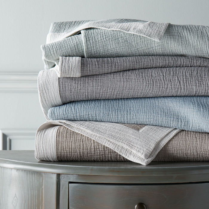 Photo of the Atacama | Yardage ensemble.