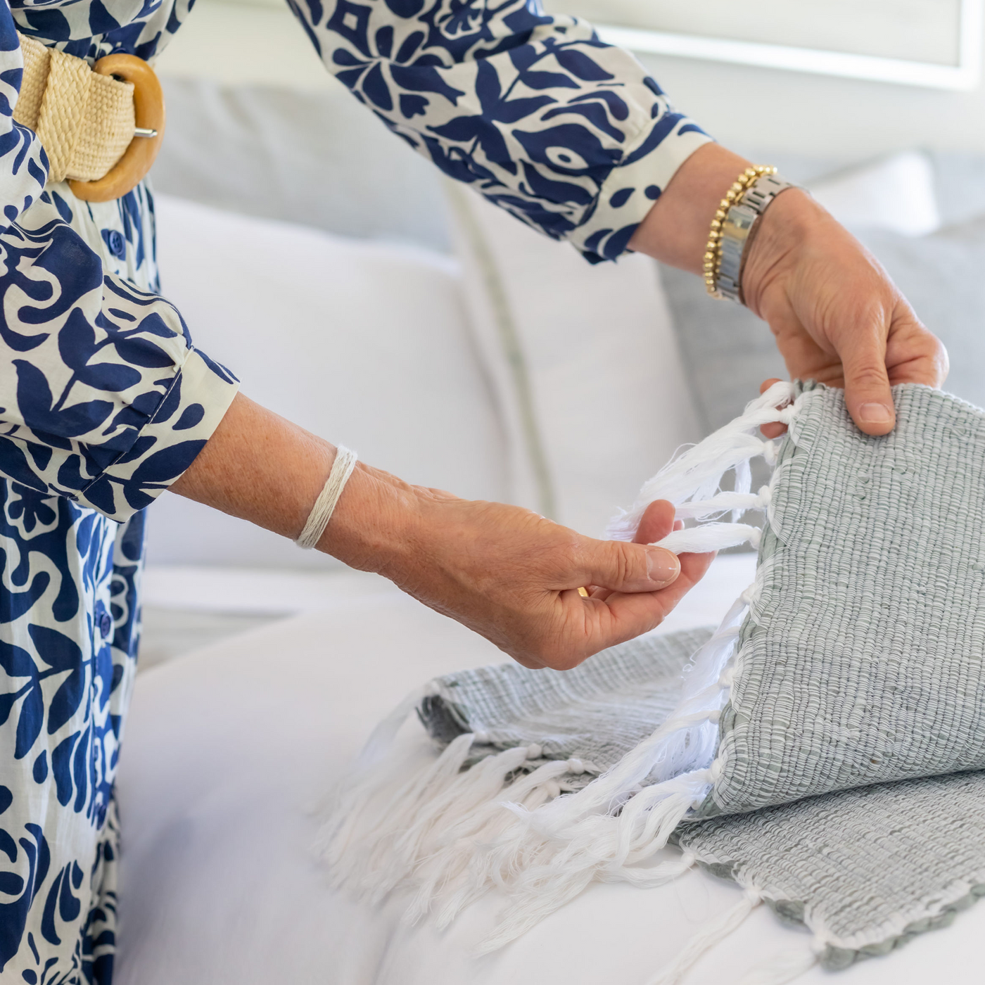 Athena | Throw Blanket