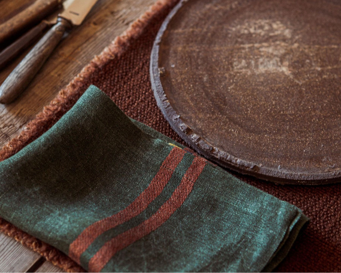 Photo of the George Stripe | Napkin Set ensemble.