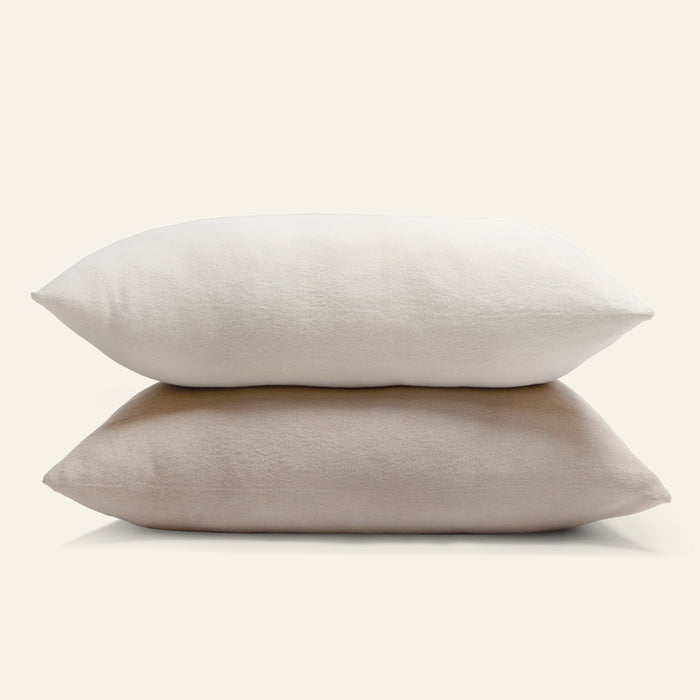 Photo of the Billie | Decorative Pillow ensemble.