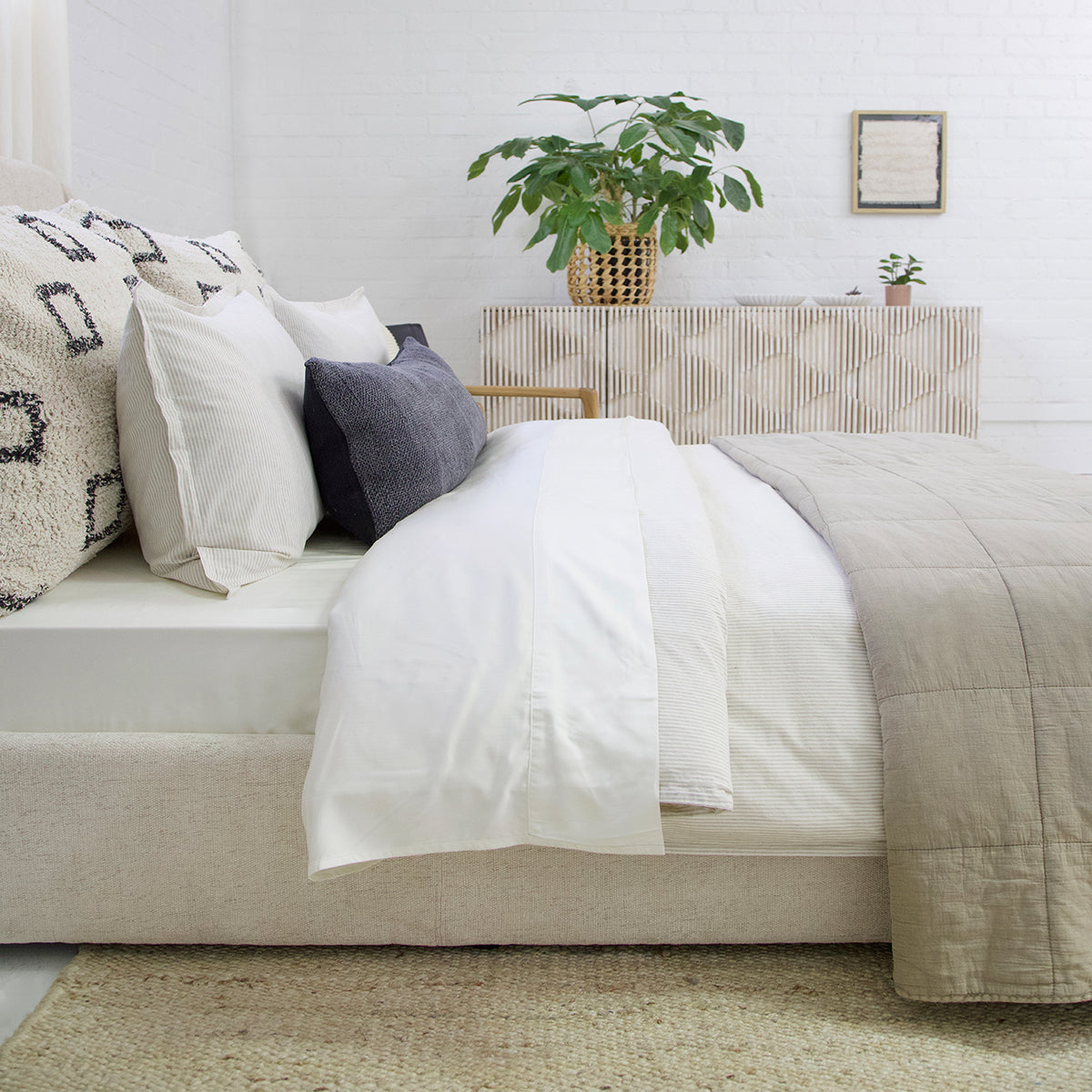 Bowie | Decorative Pillow