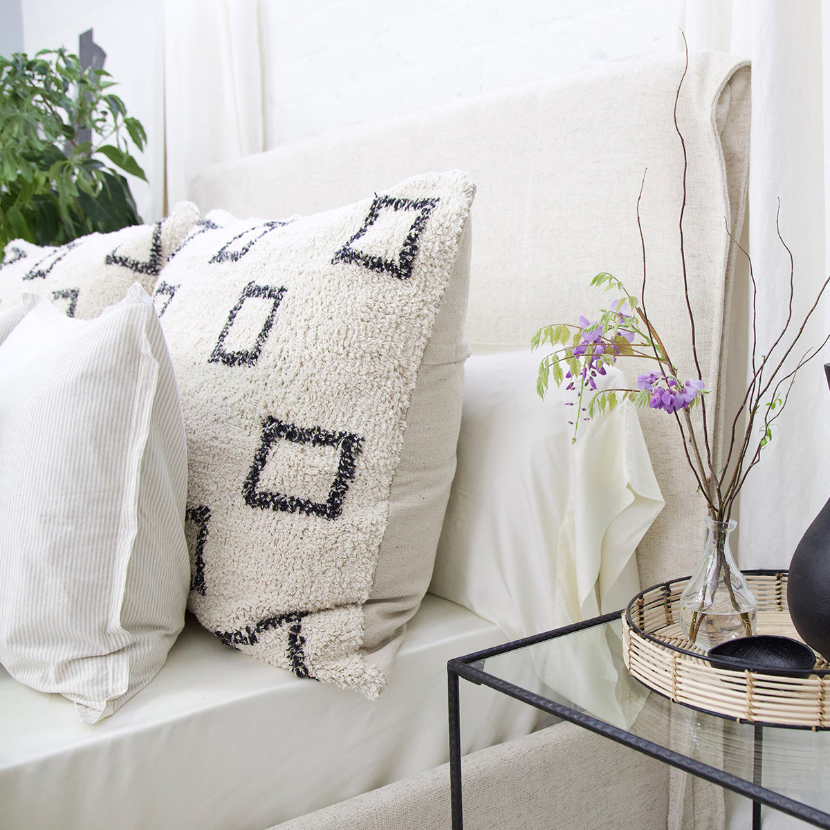 Bowie | Decorative Pillow