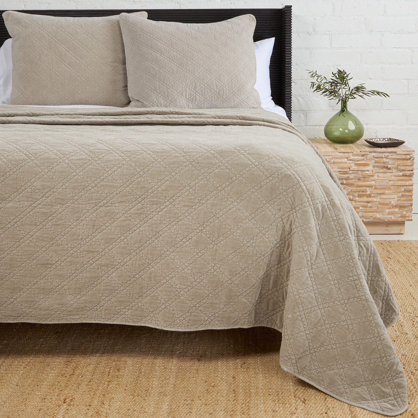 Brussels | Coverlet