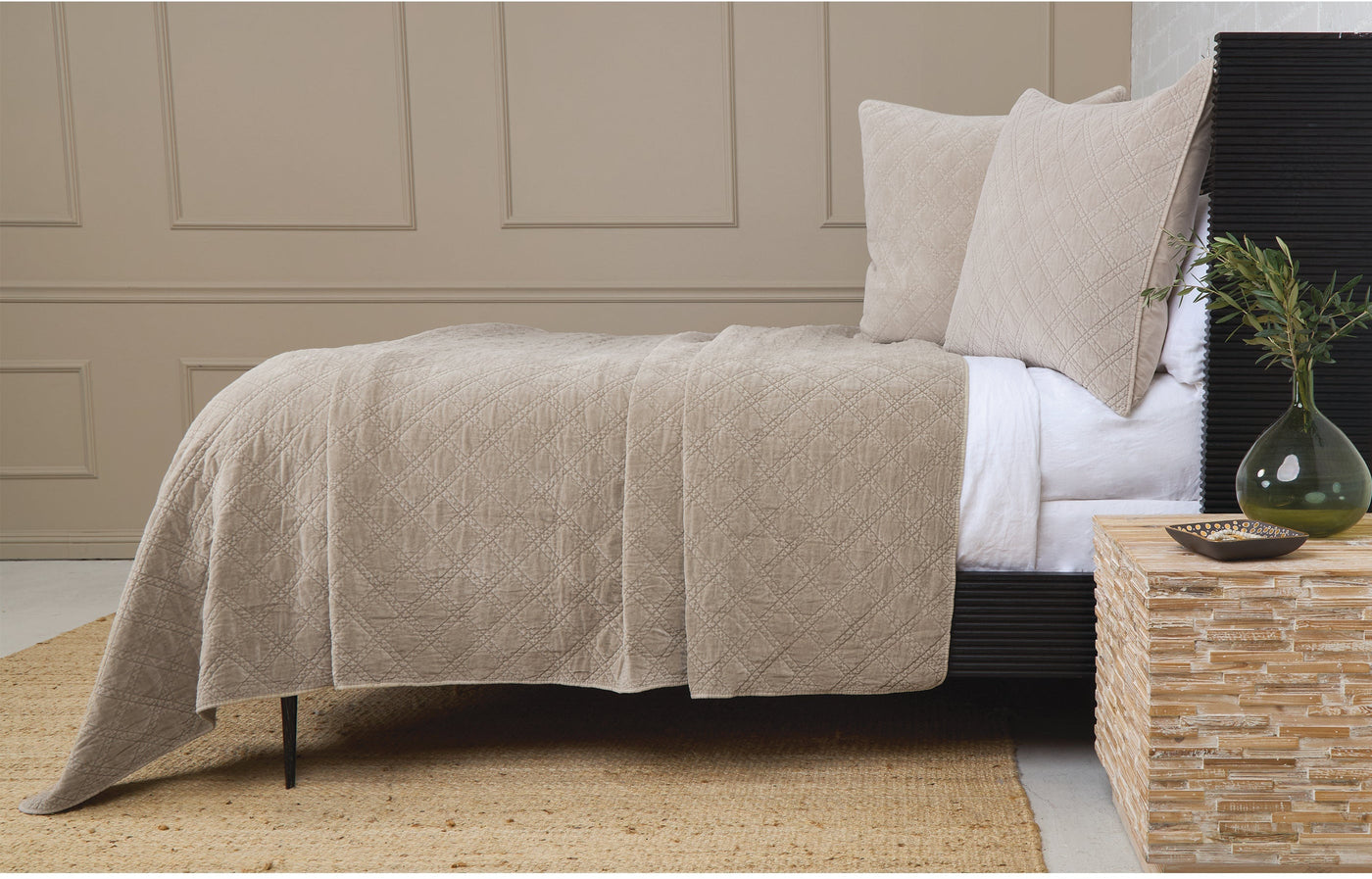 Brussels | Coverlet