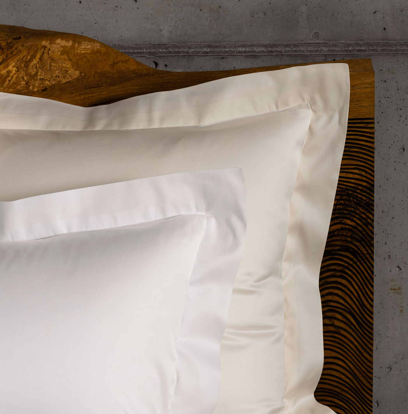 Amanda Pillowcase by Celso de Lemos - Detailed Product Image