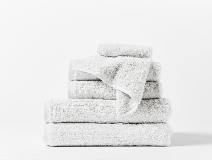 Photo of the Cloud Loom | Wash Cloth ensemble.