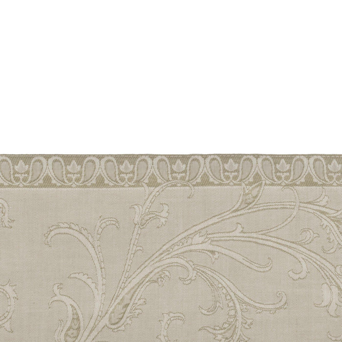 Photo of the Glory Border | Swatch ensemble.