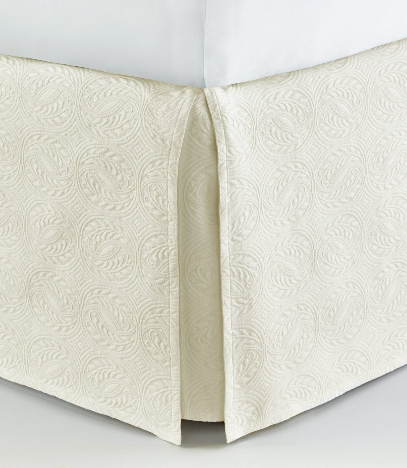 Vienna Matelassé Tailored Bed Skirt