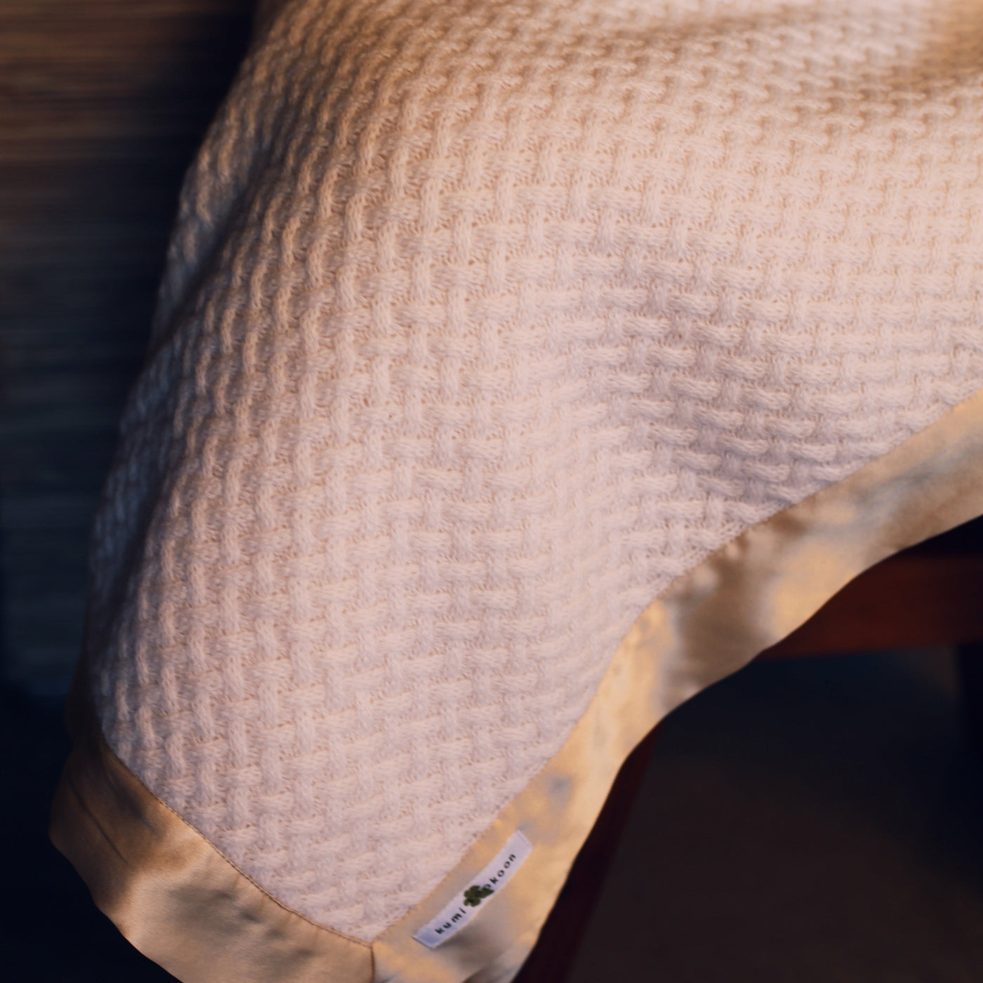 Silk Cashmere Lattice Throw