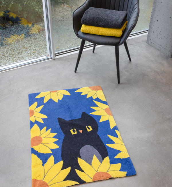 Photo of the Lea's Cat | Bath Rug ensemble.