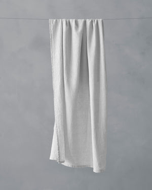 Photo of the Lipe New | Bath Towel ensemble.