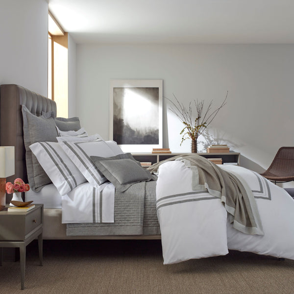 Photo of the Malibu | Pillowcase ensemble.