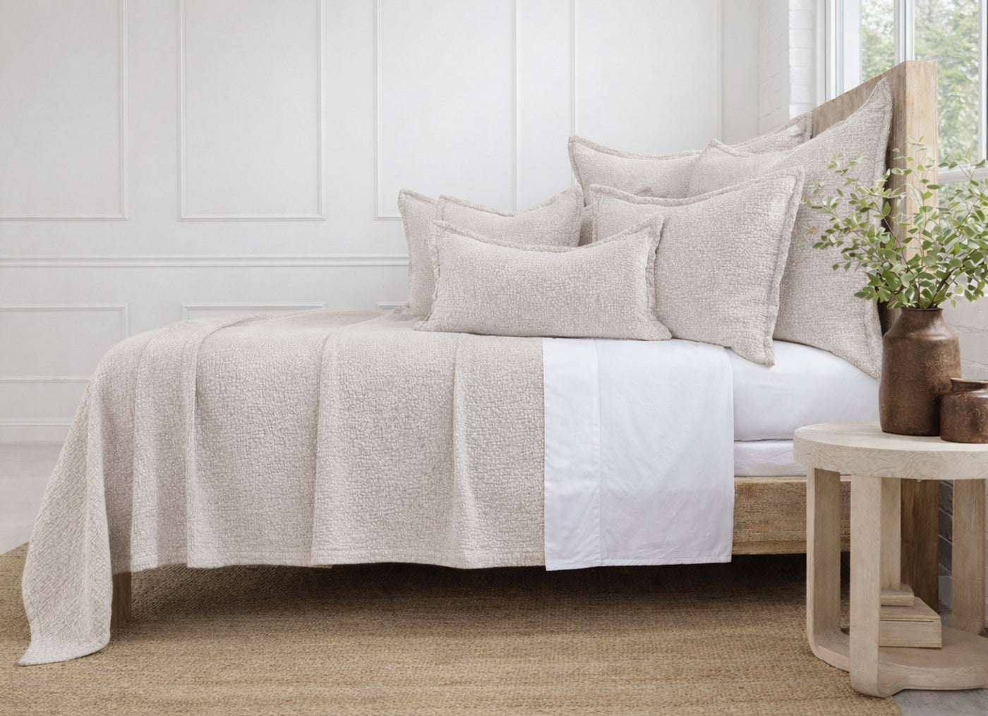 Malibu Matelassé | Coverlet