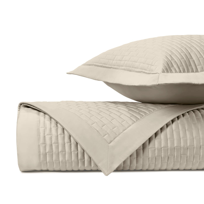 Photo of the Mason | Quilted Yardage ensemble.