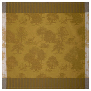Photo of the Souveraine Linen | Tablecloth ensemble.