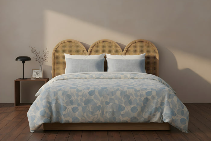 Photo of the Ontano Jacquard | Duvet Cover ensemble.