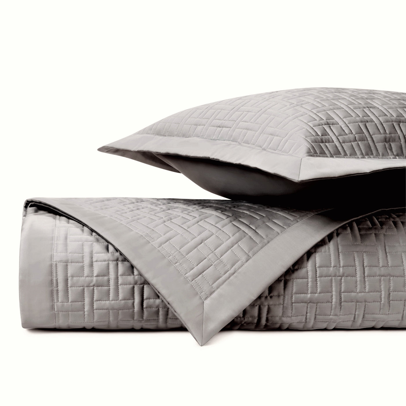 Roberto | Quilted Coverlet