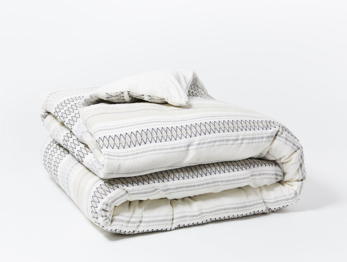 Photo of the Lost Coast | Duvet Cover ensemble.