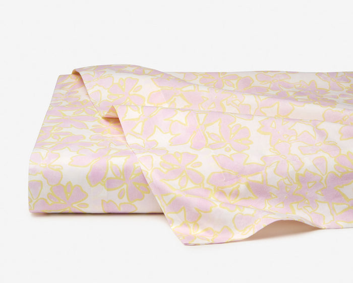 Photo of the Prato | Flat Sheet ensemble.