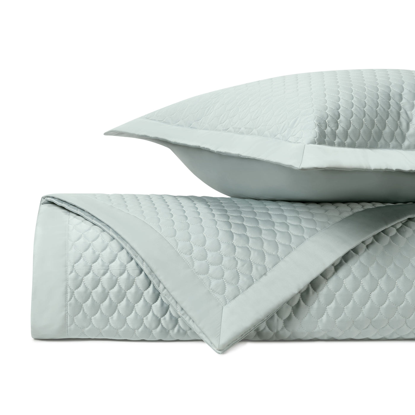 Raindrop | Quilted Coverlet