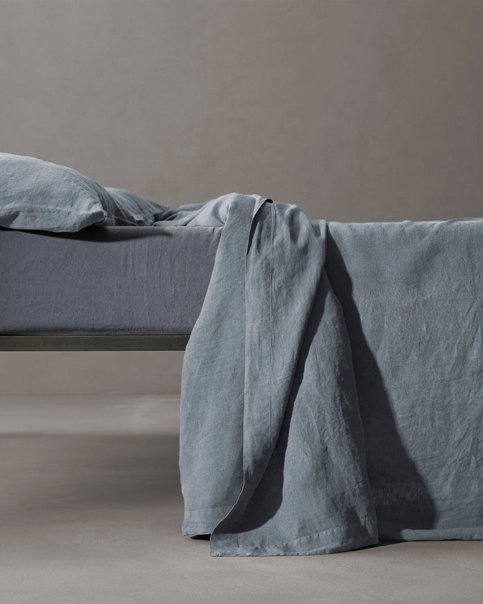 Photo of the Rem | Flat Sheet ensemble.