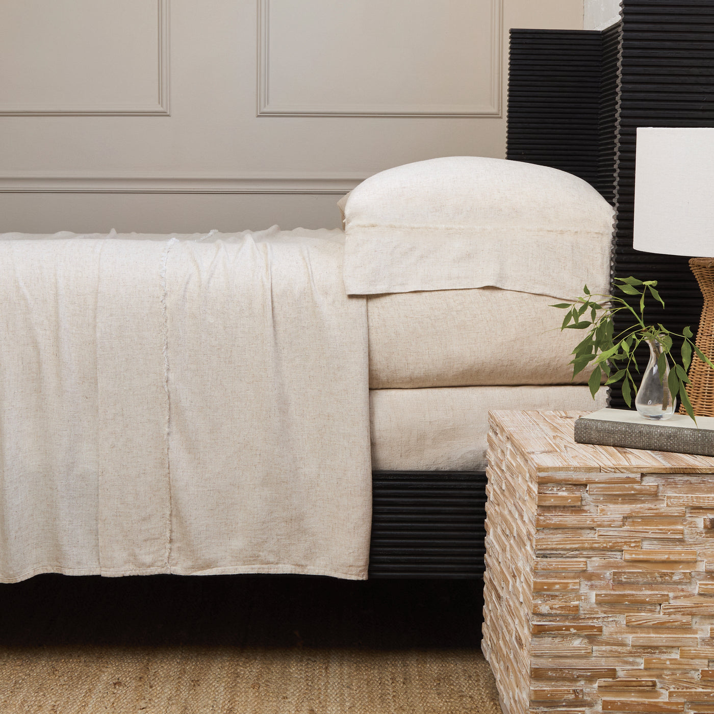 Remi | Sheet Set