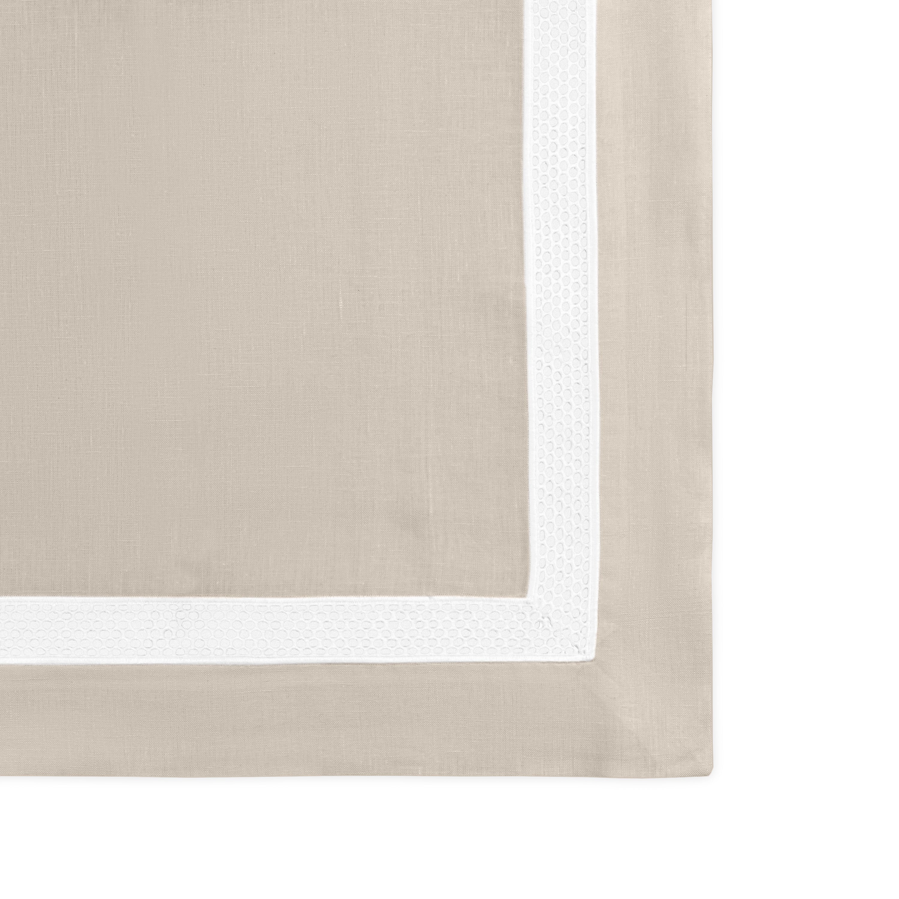 Home Treasures Ritz Tablecloth - Thumbnail 5