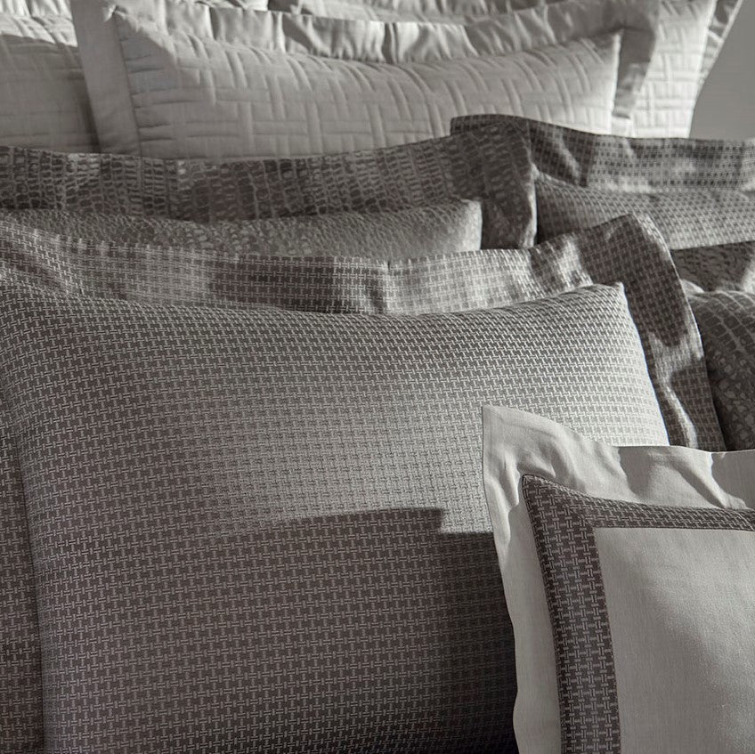 Roberto | Quilted Coverlet