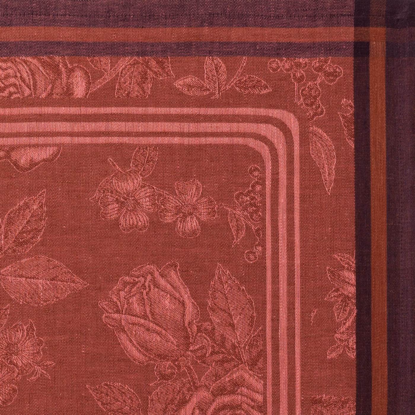 Romance | Table Runner