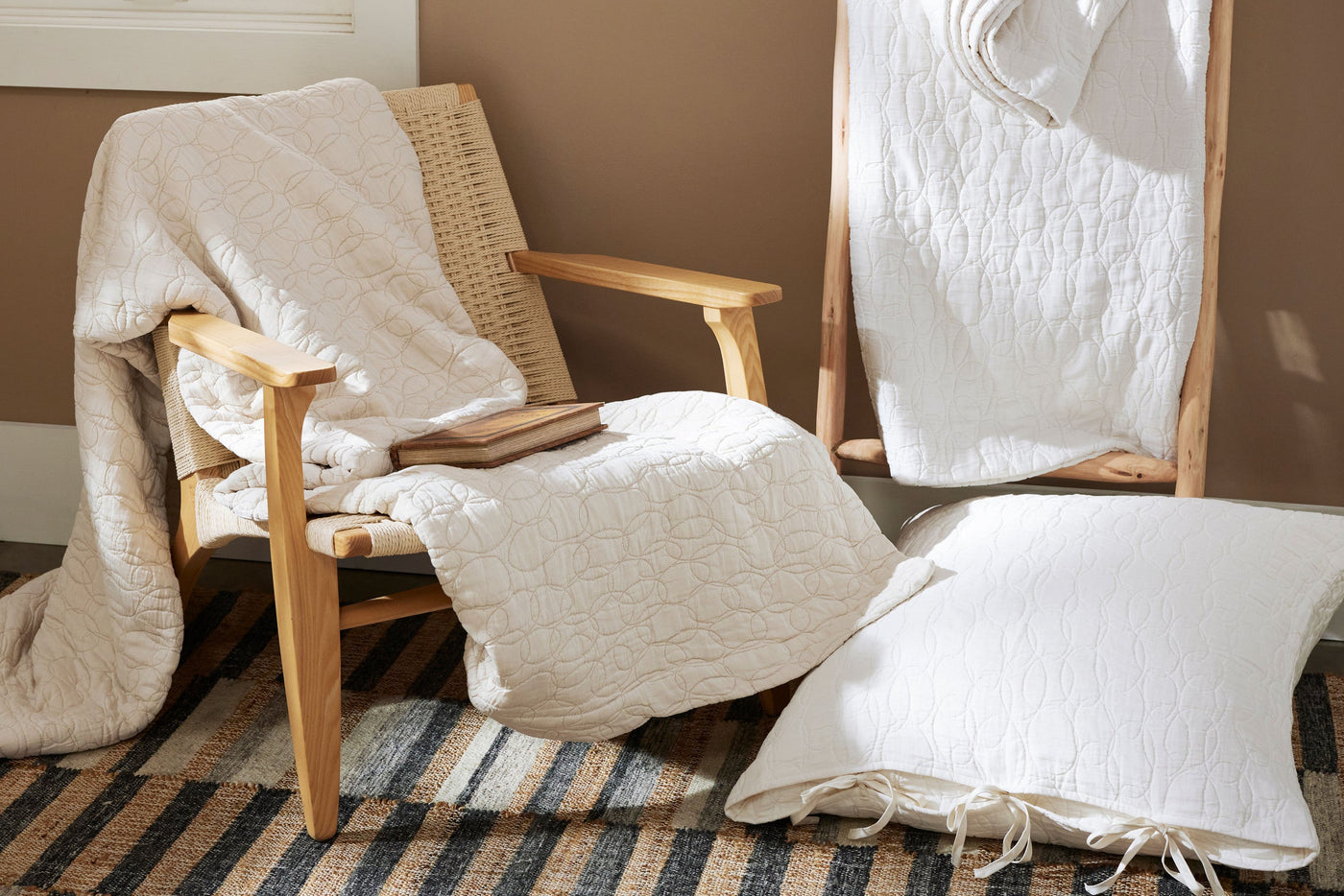 Asti | Throw