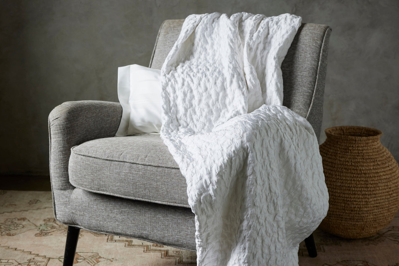 The Purists Petalo | Throw
