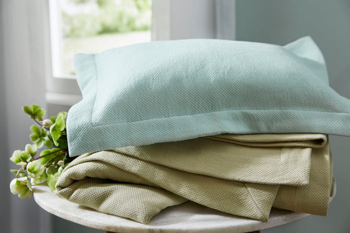 Photo of the Rombino | Decorative Pillow ensemble.