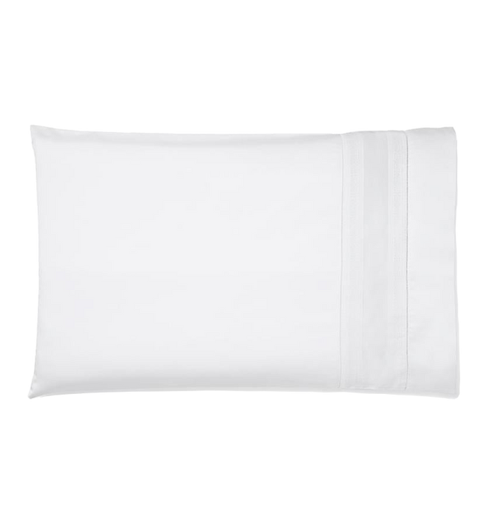 Photo of the Capri | Pillowcase ensemble.