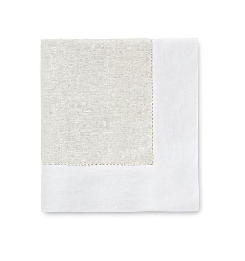 Sferra Reece | Tablecloth Gold/White