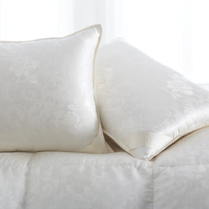 Photo of the St. Petersburg | Pillow ensemble.