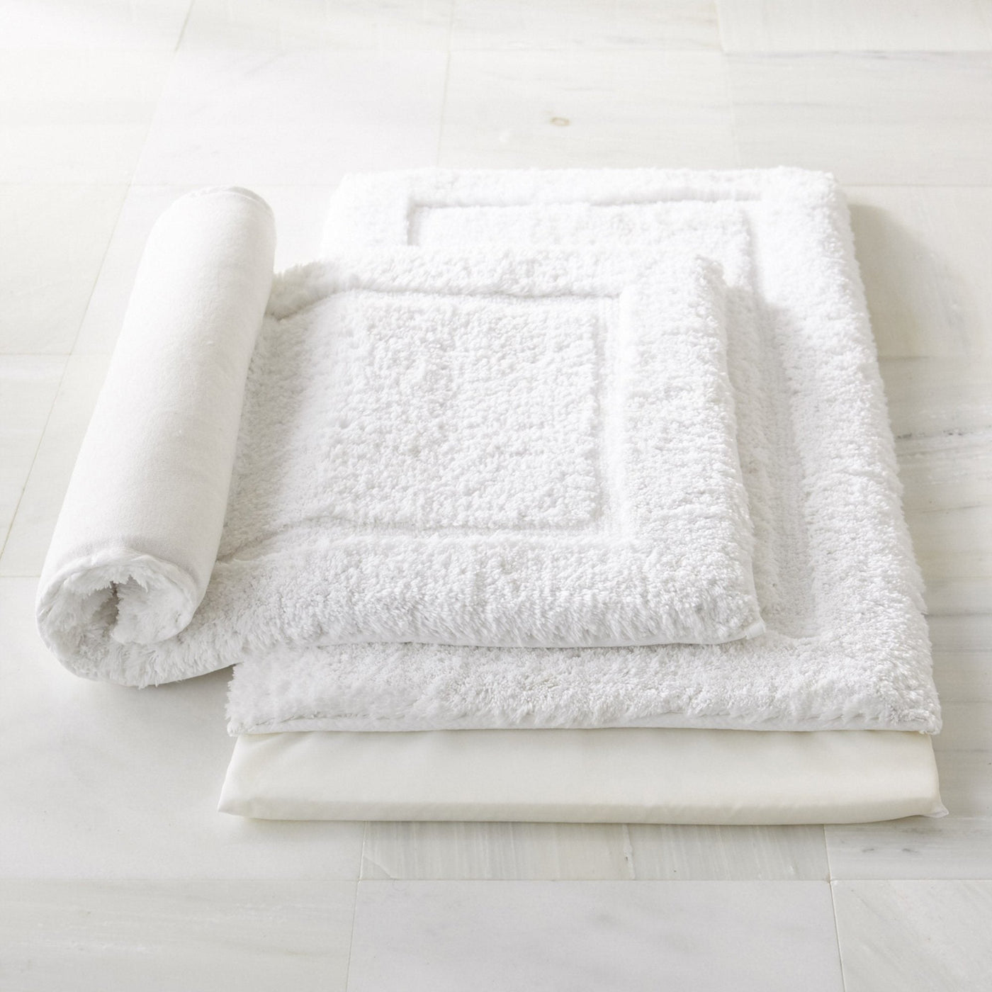 Tiffany Cloud | Bath Rug