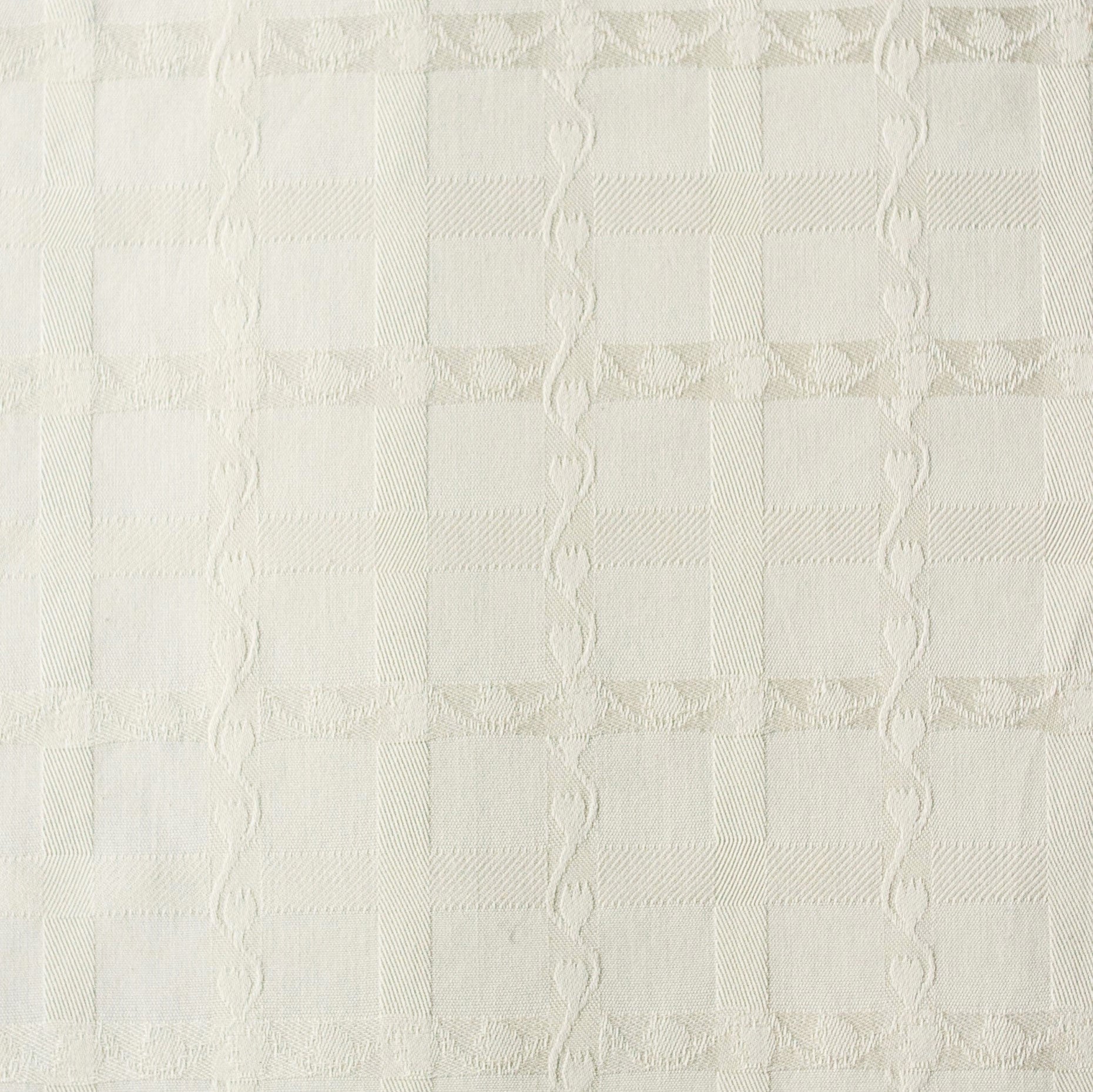 Home Treasures Tulips Tablecloth
