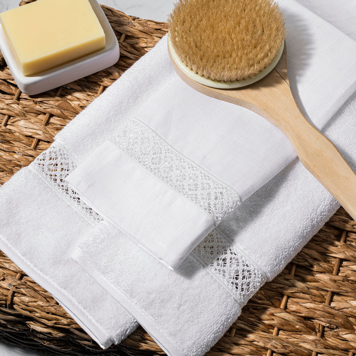 Photo of the Valencia | Finger Tip Towel ensemble.