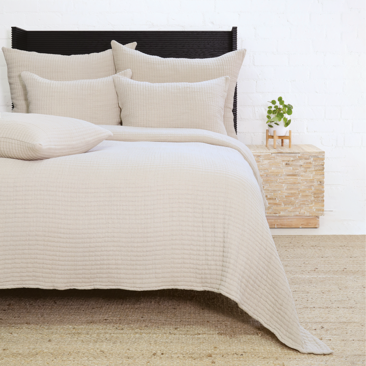 Vancouver | Coverlet